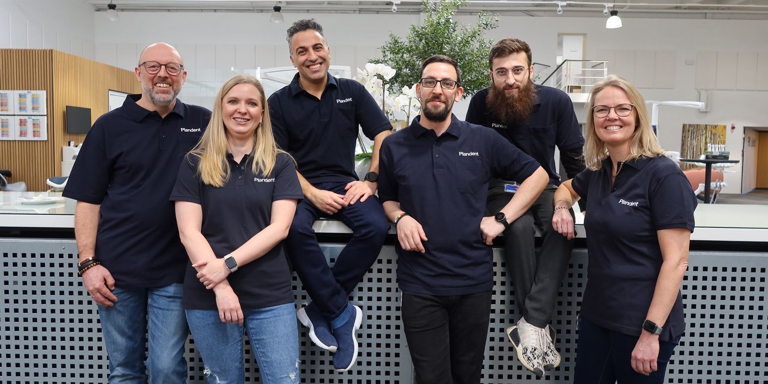 Teamet fra PlanLab dental lab